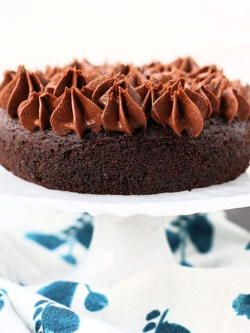 mini gluten free vegan chocolate cake