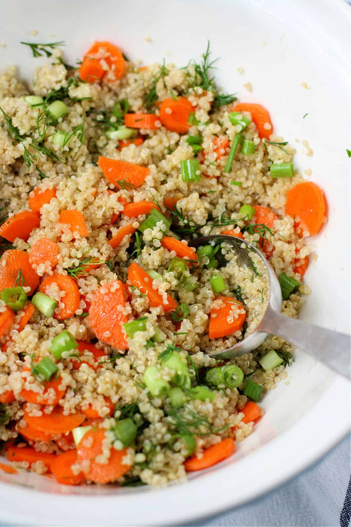 quinoa salad with carrots and green onions