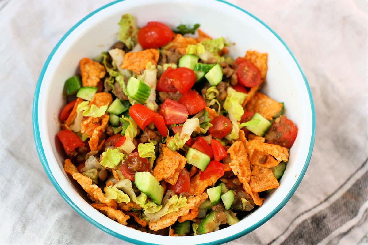 taco salad after mixing together