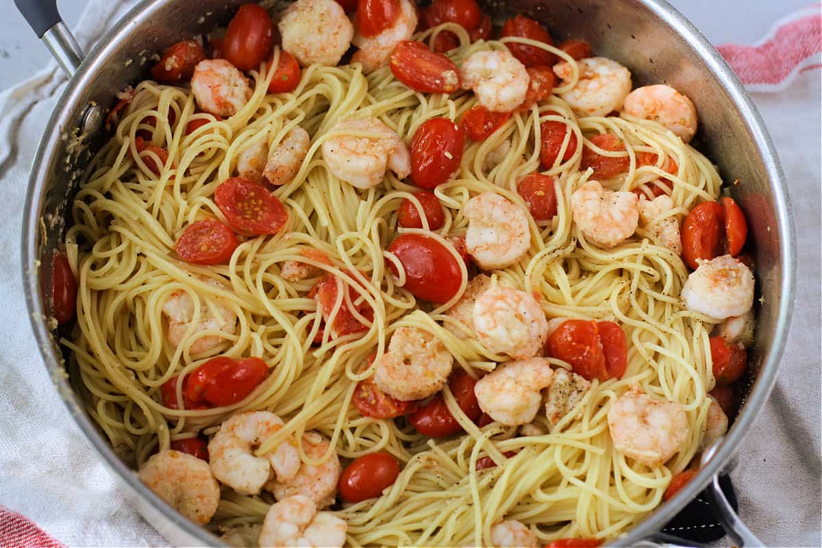 tomato and shrimp pasta