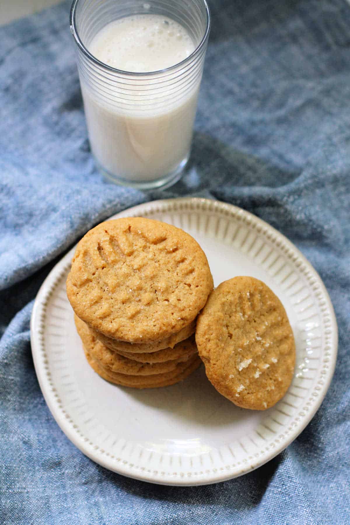 classic peanut butter cookies without gluten