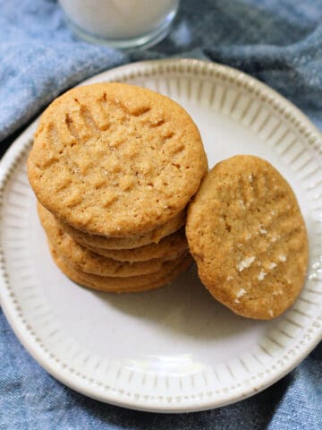 gluten free classic peanut butter cookies