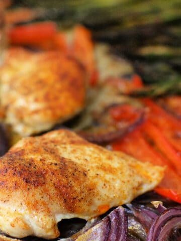 chicken thigh sheet pan dinner with asparagus