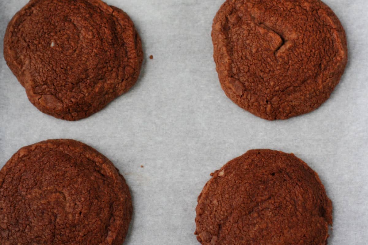 chocolate shortbread cookies before baking