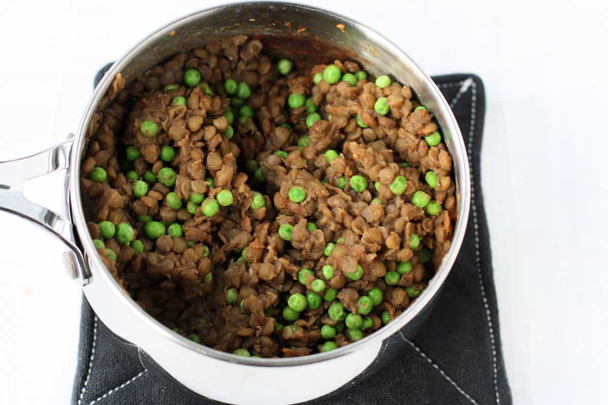 cooked lentils and peas
