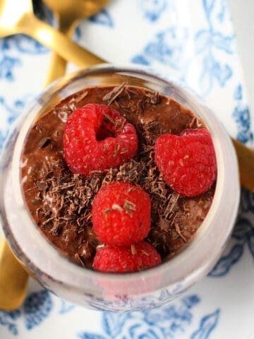 vegan chocolate chia seed pudding