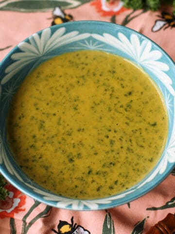 dairy free sweet potato kale soup