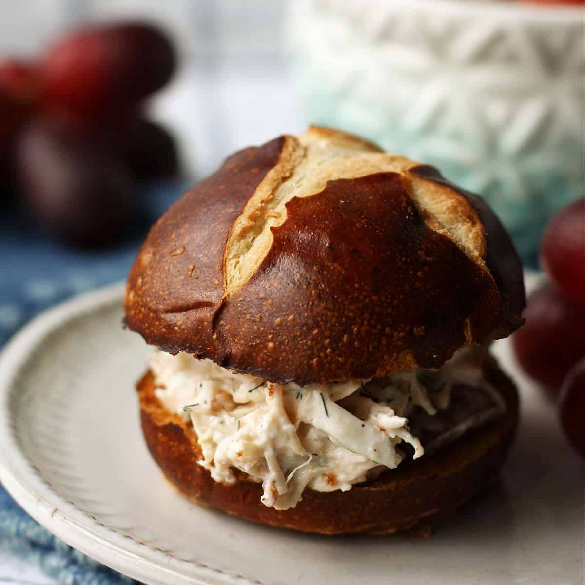 Super Simple Chicken Salad with Grapes. - The Pretty Bee
