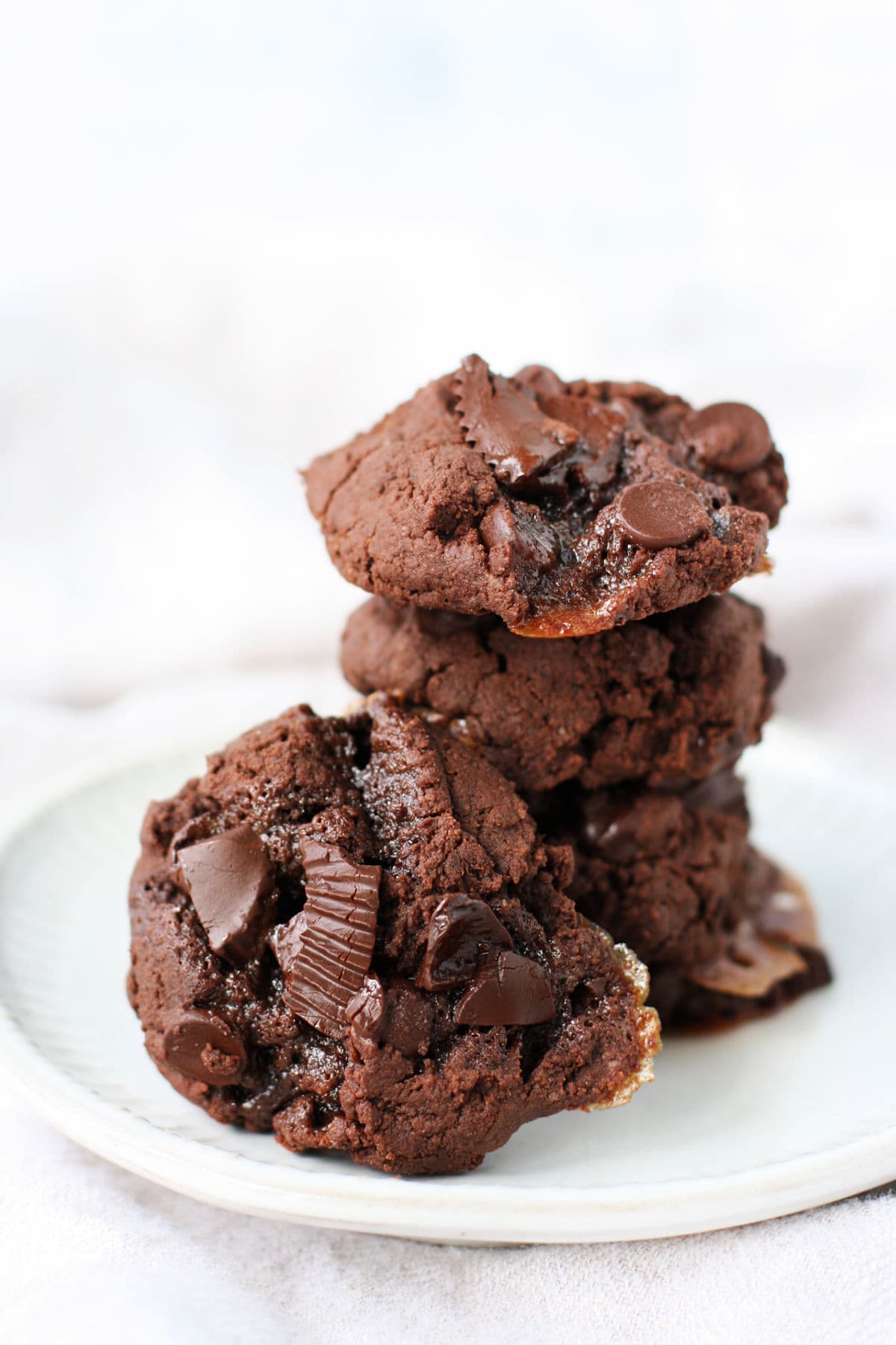 gluten free vegan double chocolate caramel cookies