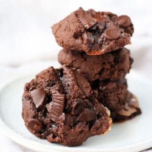 vegan gluten free double chocolate caramel cookies