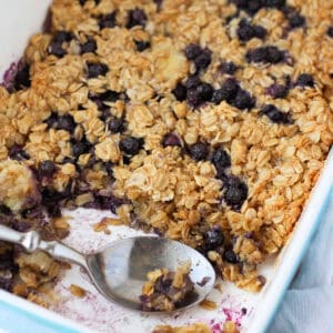 vegan baked banana blueberry oatmeal
