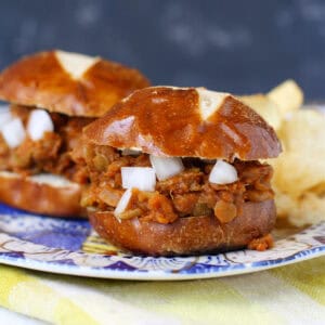 vegan lentil sloppy joes