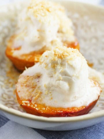easy roasted peaches with ice cream