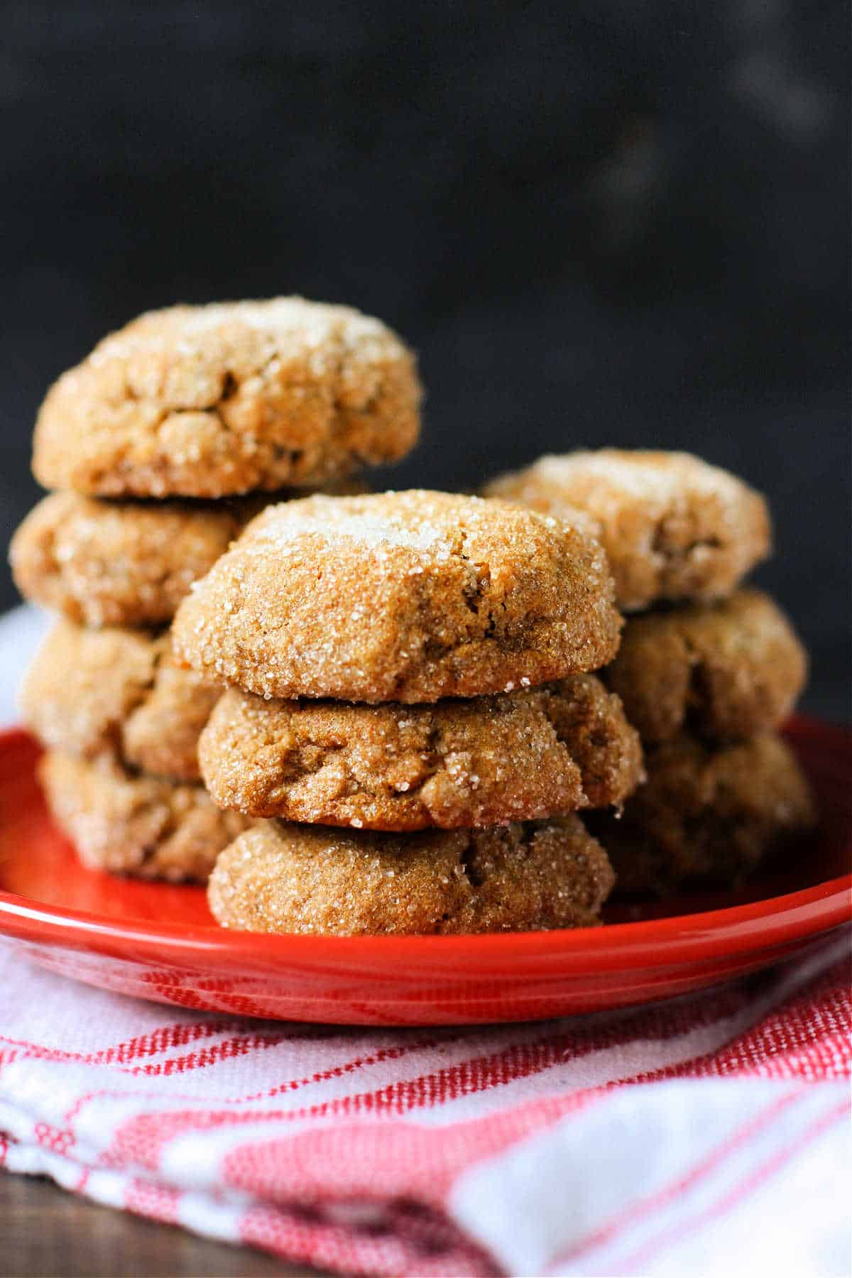 pumpkin spice chewy molasses cookies