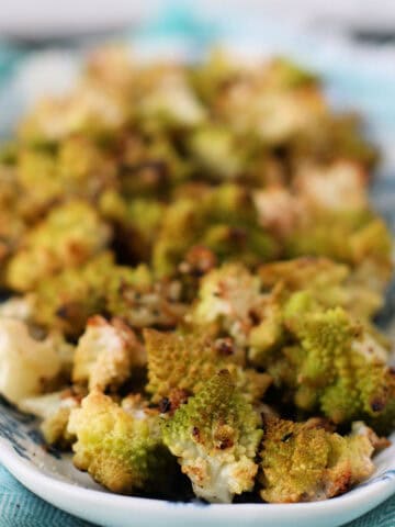the best lemon garlic roasted romanesco