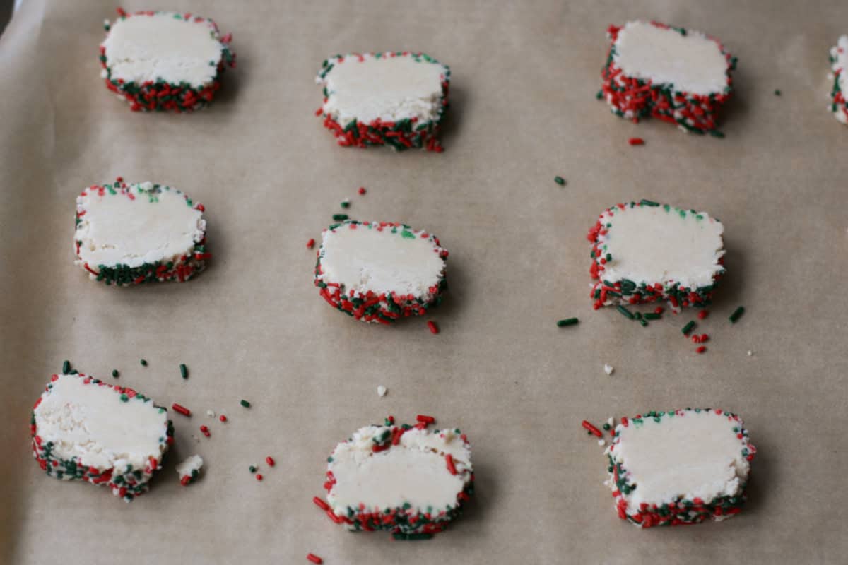 shortbread cookies with sprinkles before baking