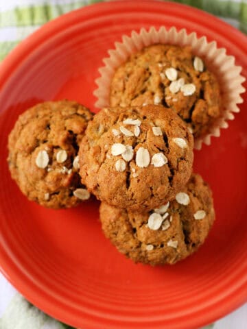 vegan banana oat muffins