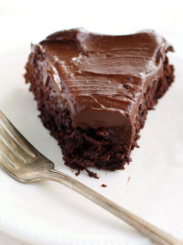 chocolate beet cake with avocado frosting