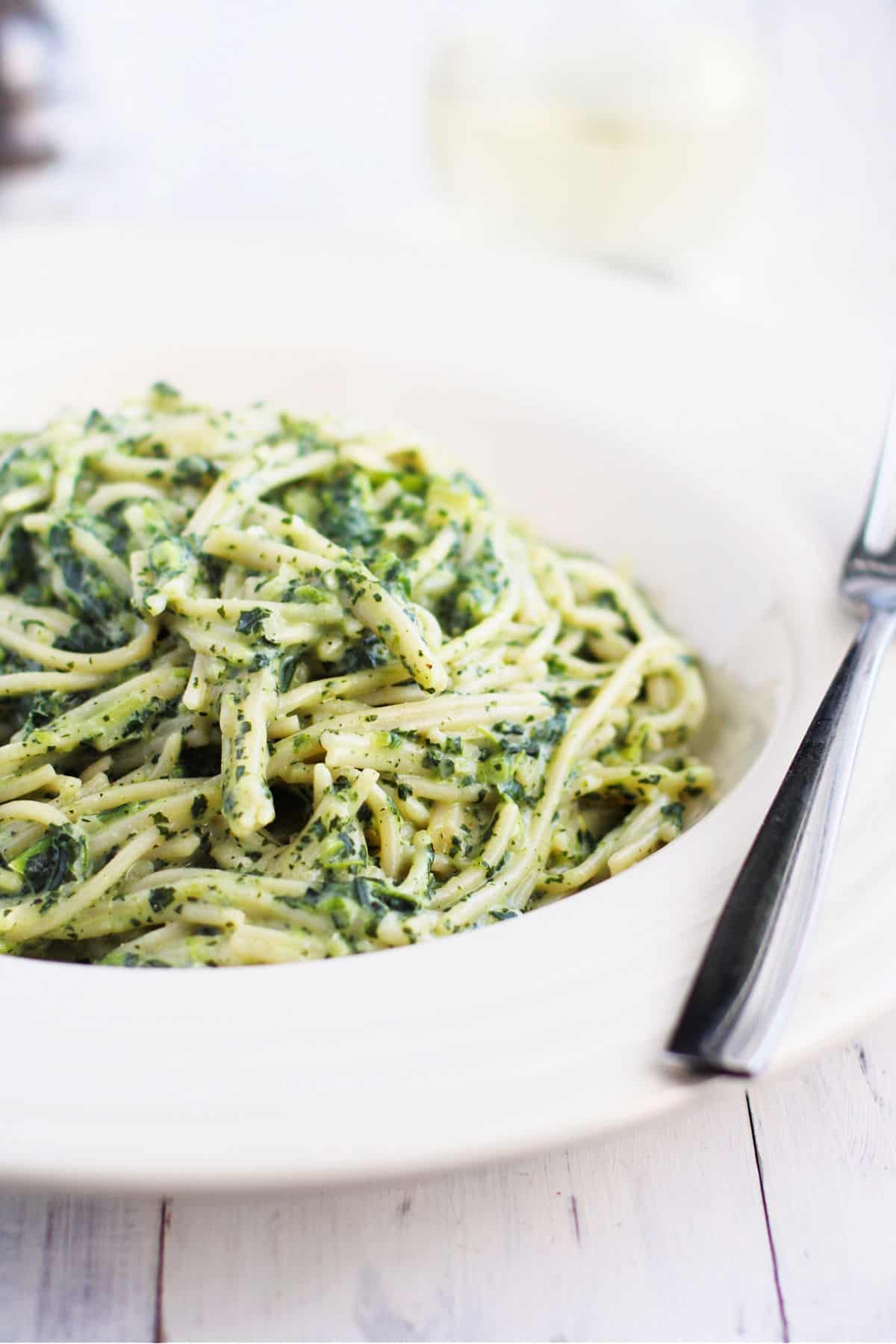 dairy free creamy kale pasta