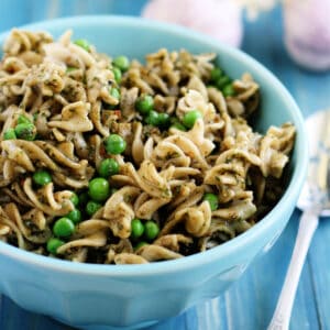 pasta with sunflower pesto and peas