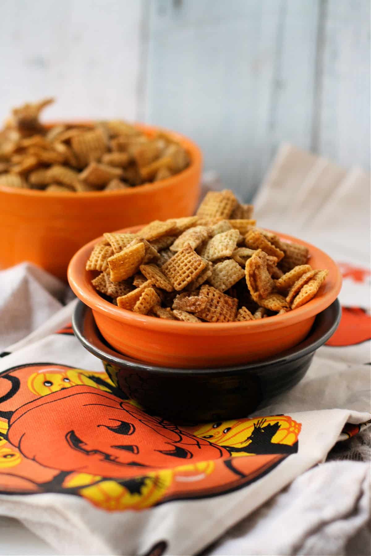 cinnamon spice chex mix
