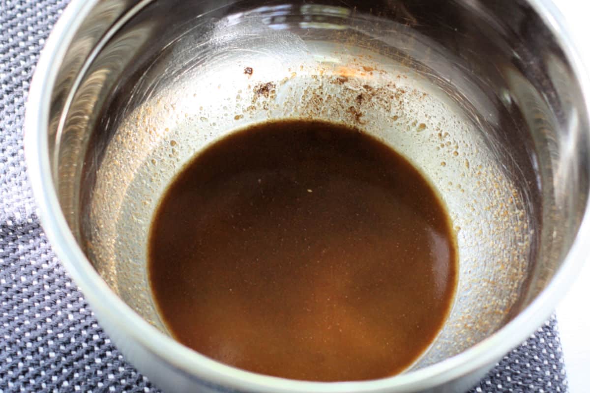 melted vegan butter and cinnamon sugar