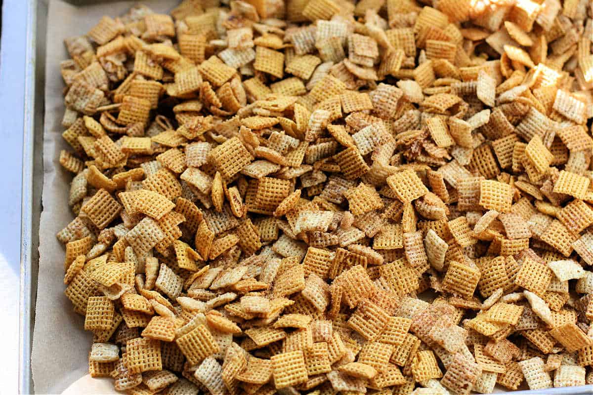 pumpkin spice chex mix before baking